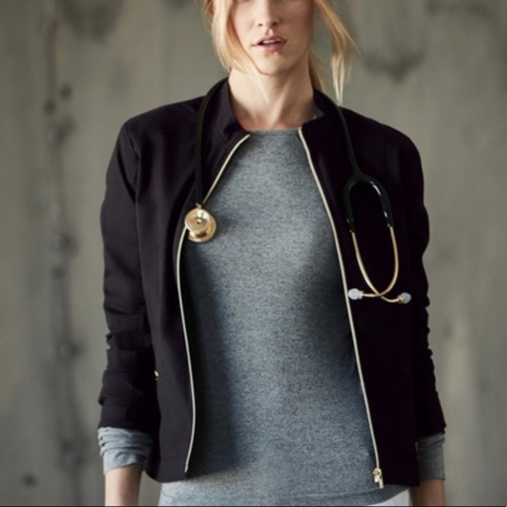 Like New Jaanuu bomber scrub jacket xs